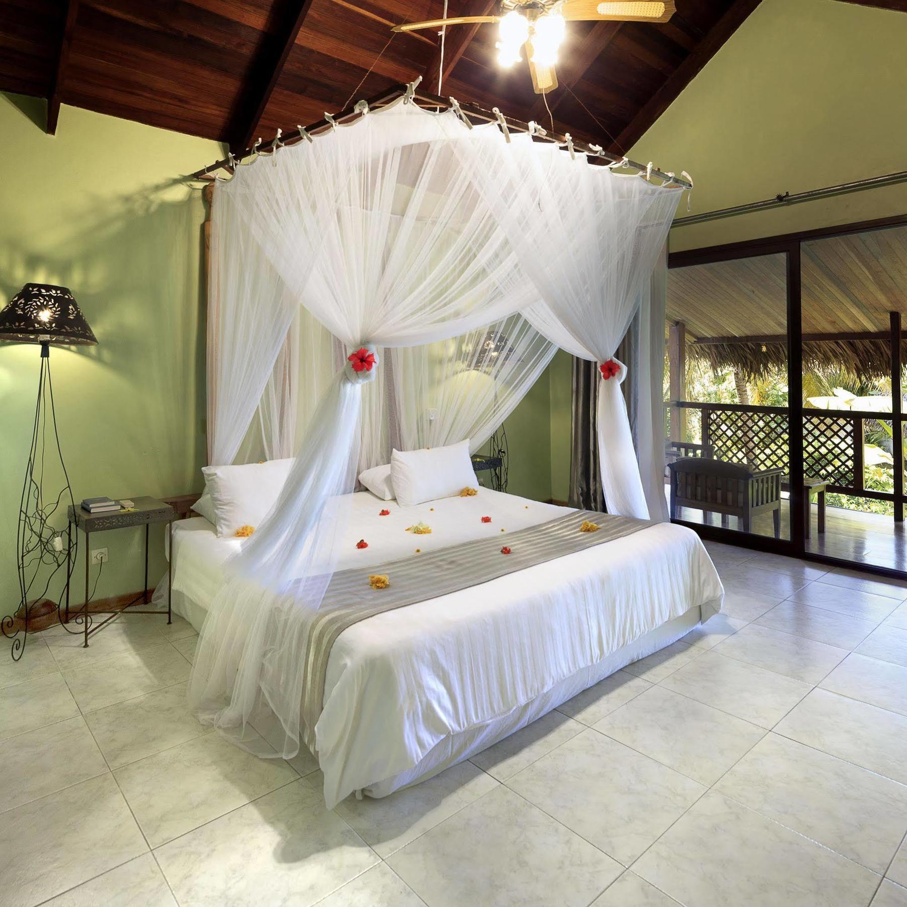 Nosy Be Hotel & Spa Ambaro Exterior foto